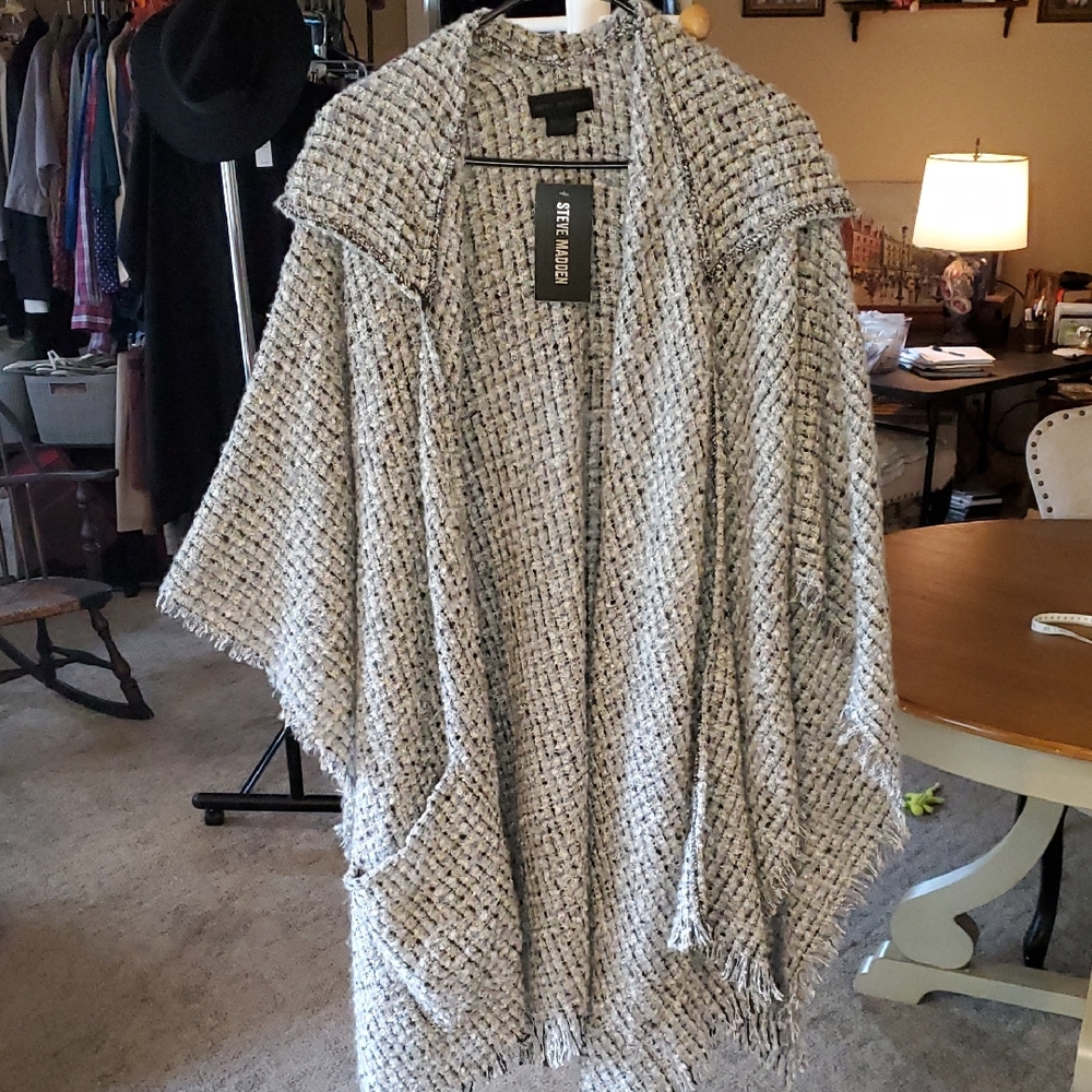 NWT Steve Madden Multicolored Shawl With HOOD XXL